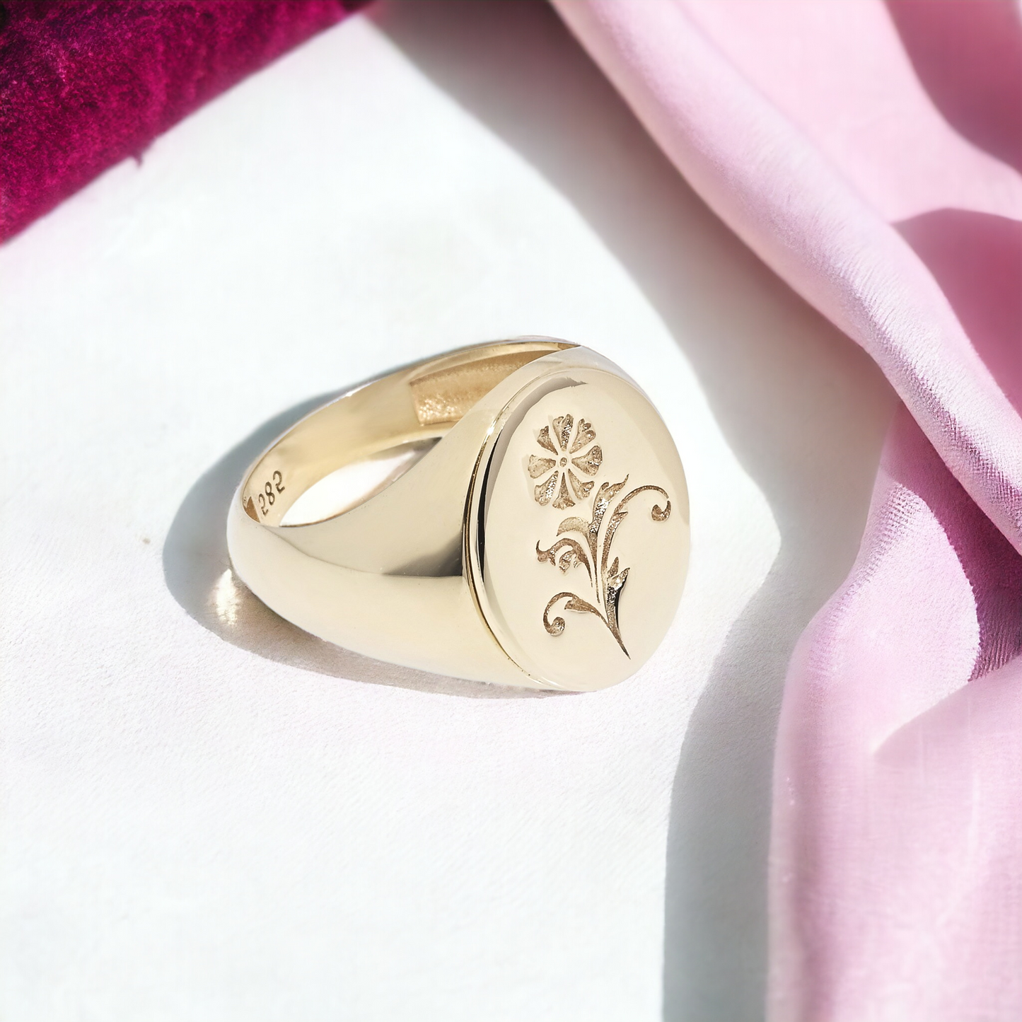 Women's Flower Signet Ring in 14K Gold