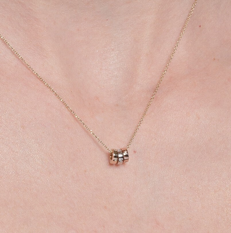 diamond 18K Solid Gold Necklace with 3 circles in yellow-white-rose gold worn by a model