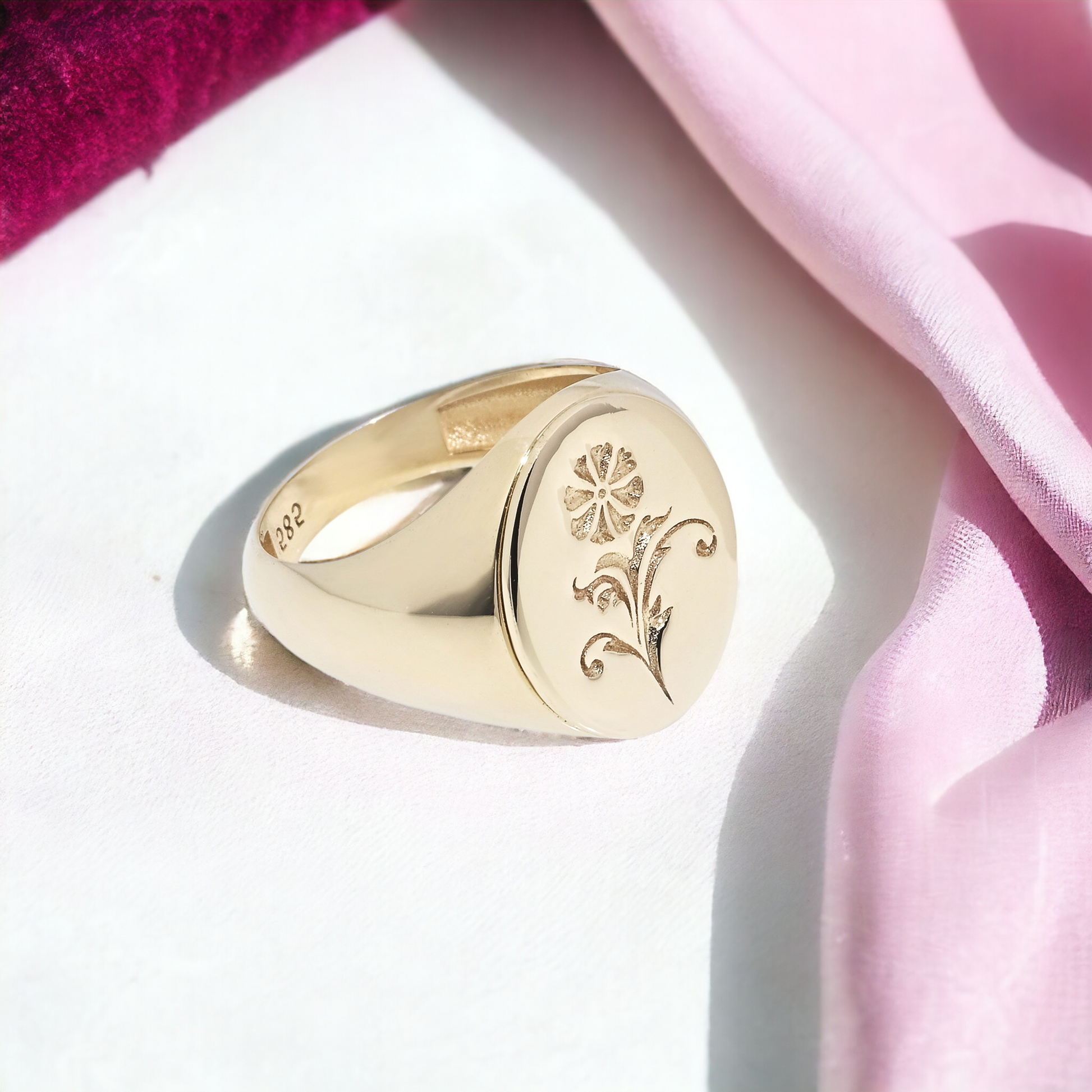 Women's Flower Signet Ring in 14K Gold 