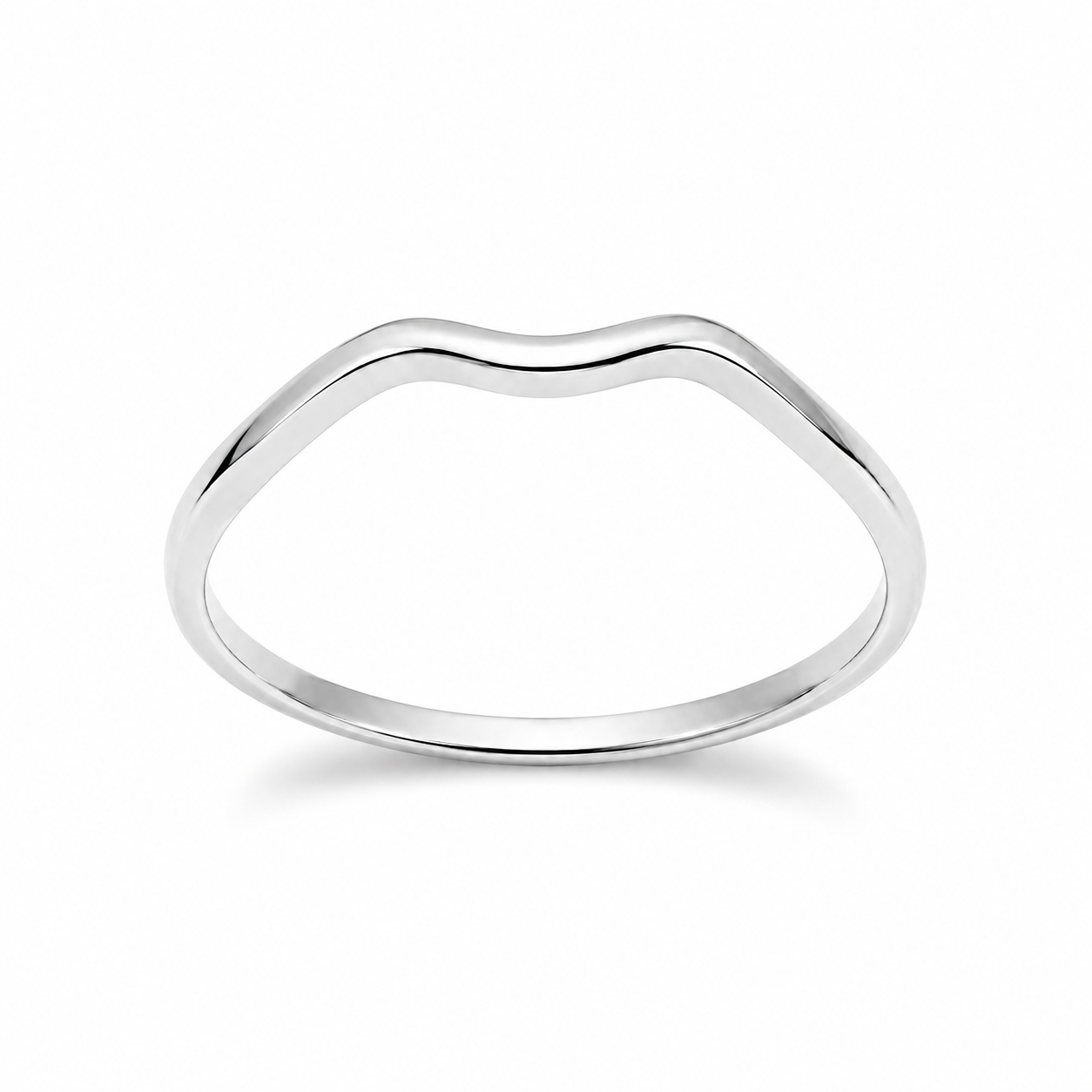 14k white Gold ring with a wavy design on a white background