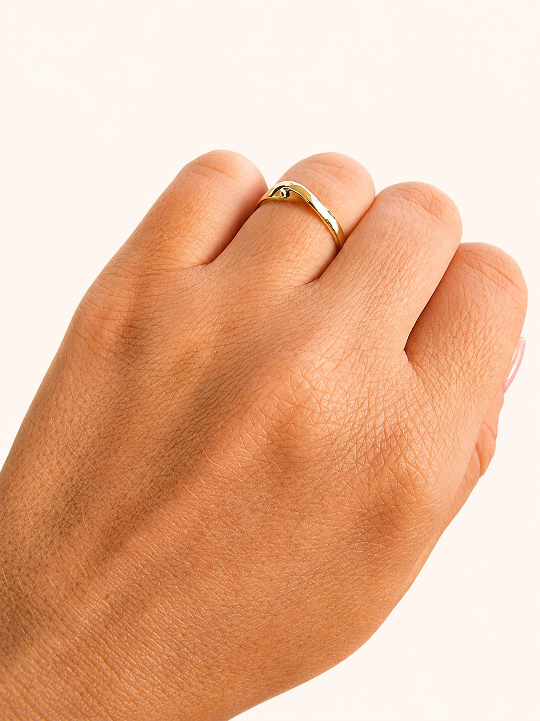 14k Gold Mobius Ring: Dainty Twist Wedding Band