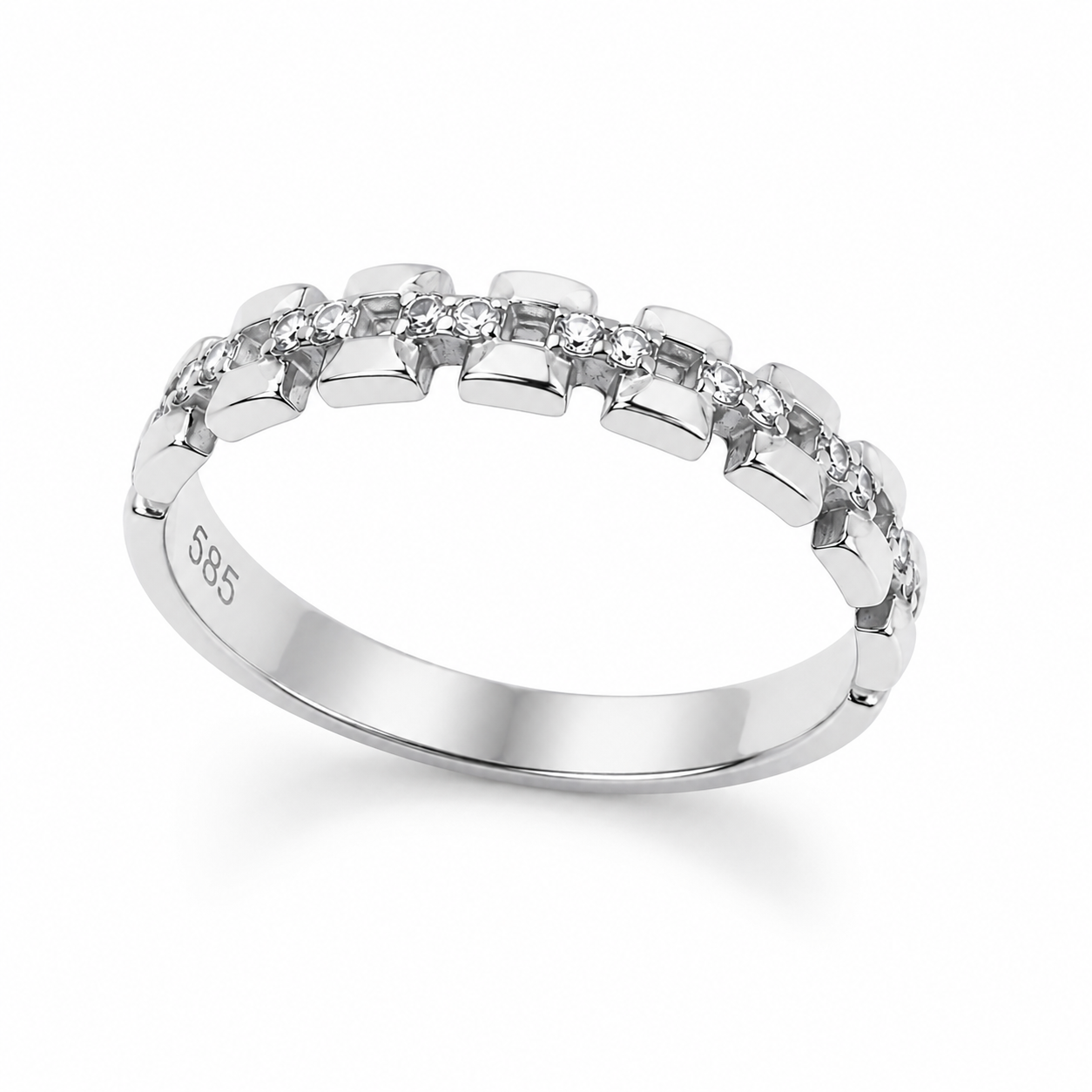14k white Gold ring with cubic zirconia on a white background