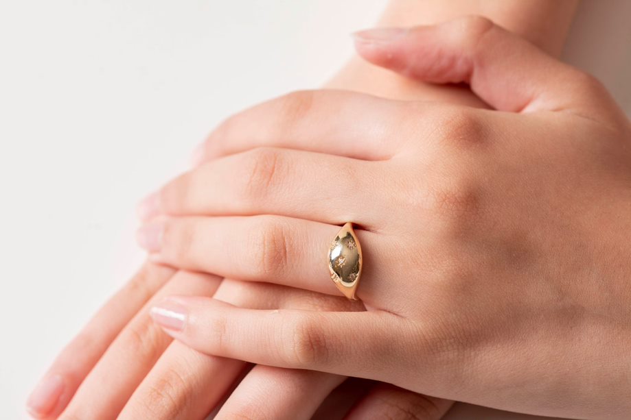 Handmade Starbursts Dome Ring in 14k Solid Gold for Women