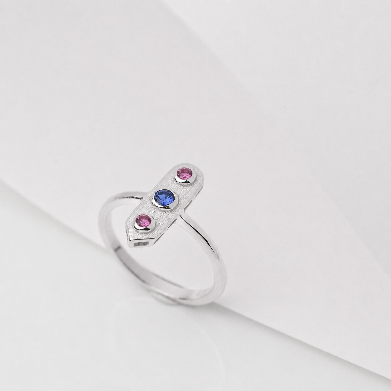 14k Gold Arrow Ring: Pink & Blue Cubic Zirconia Statement Jewelry