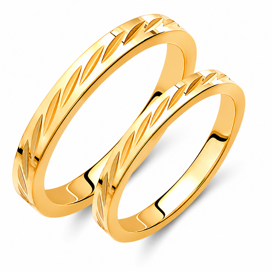 Engraved 18K Gold Wedding Band Set: Minimalist Matching Rings