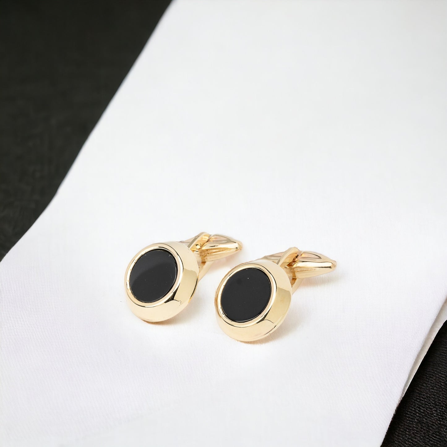 Onyx Round Cufflinks in 14K Solid Yellow Gold