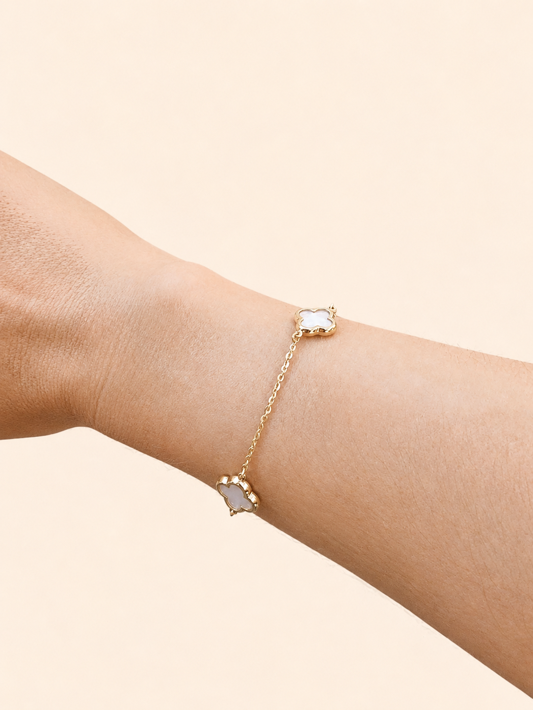 Mother of Pearl Four Leaf Clover Charm Bracelet in 14K Gold