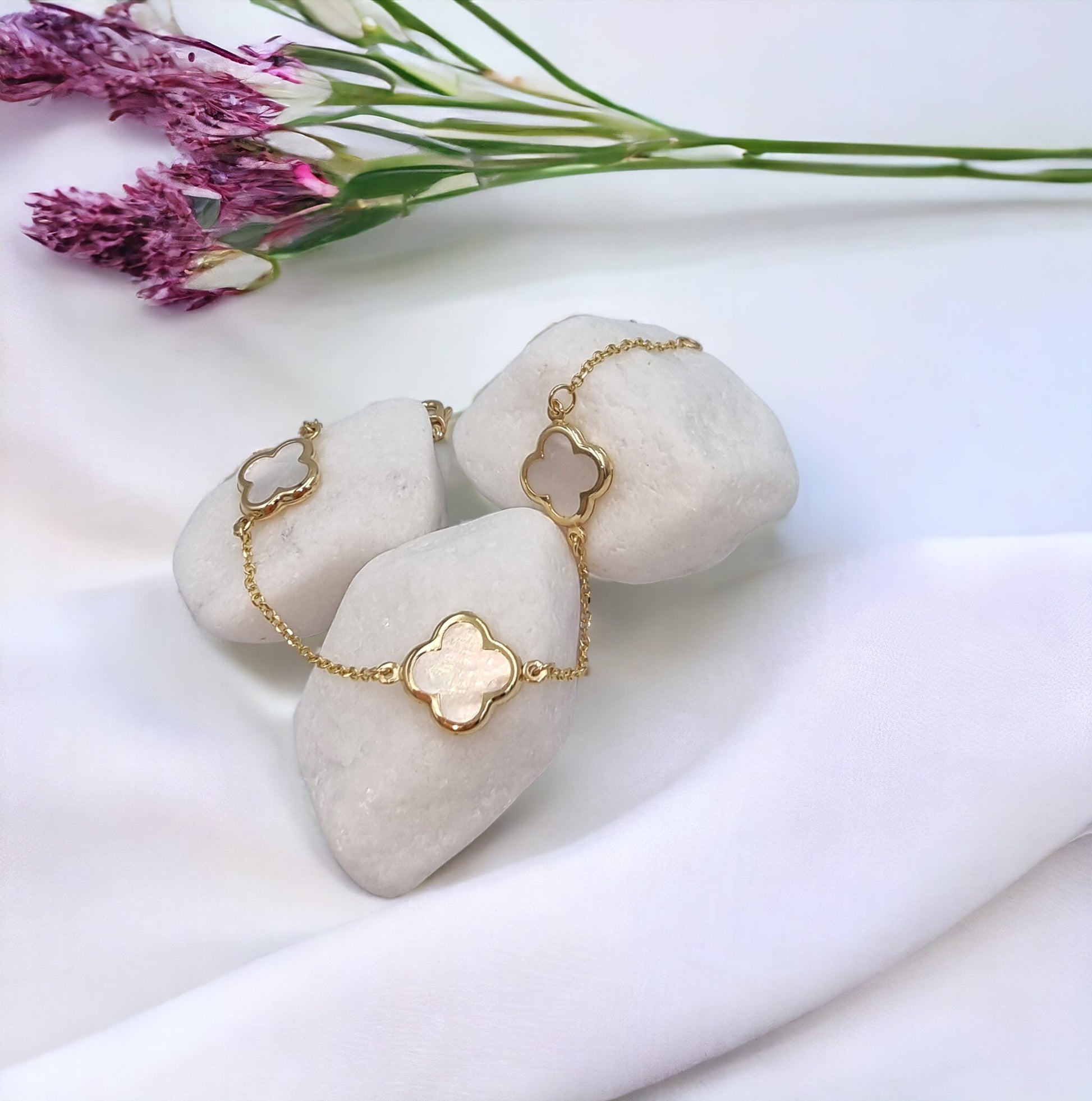 Mother of Pearl Four-Leaf Clover Bracelet in 14K Gold for Women