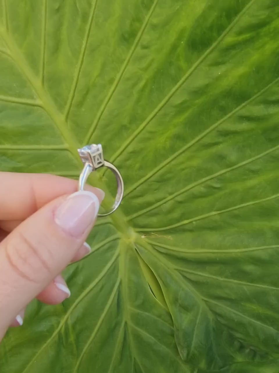 A 14k Solid Gold Engagement Ring with a Round Cut