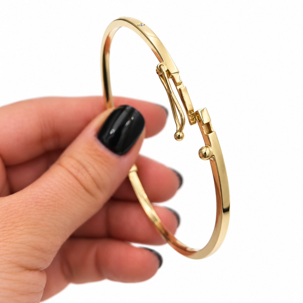 14K Gold Diamond Bangle Bracelet