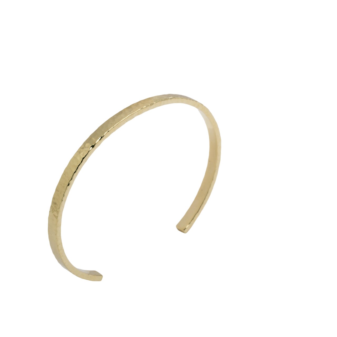 Women's 14k gold hammered bangle bracelet