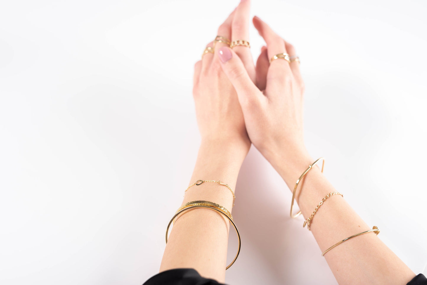 Square Bangle Bracelet 2mm  in 14K Gold