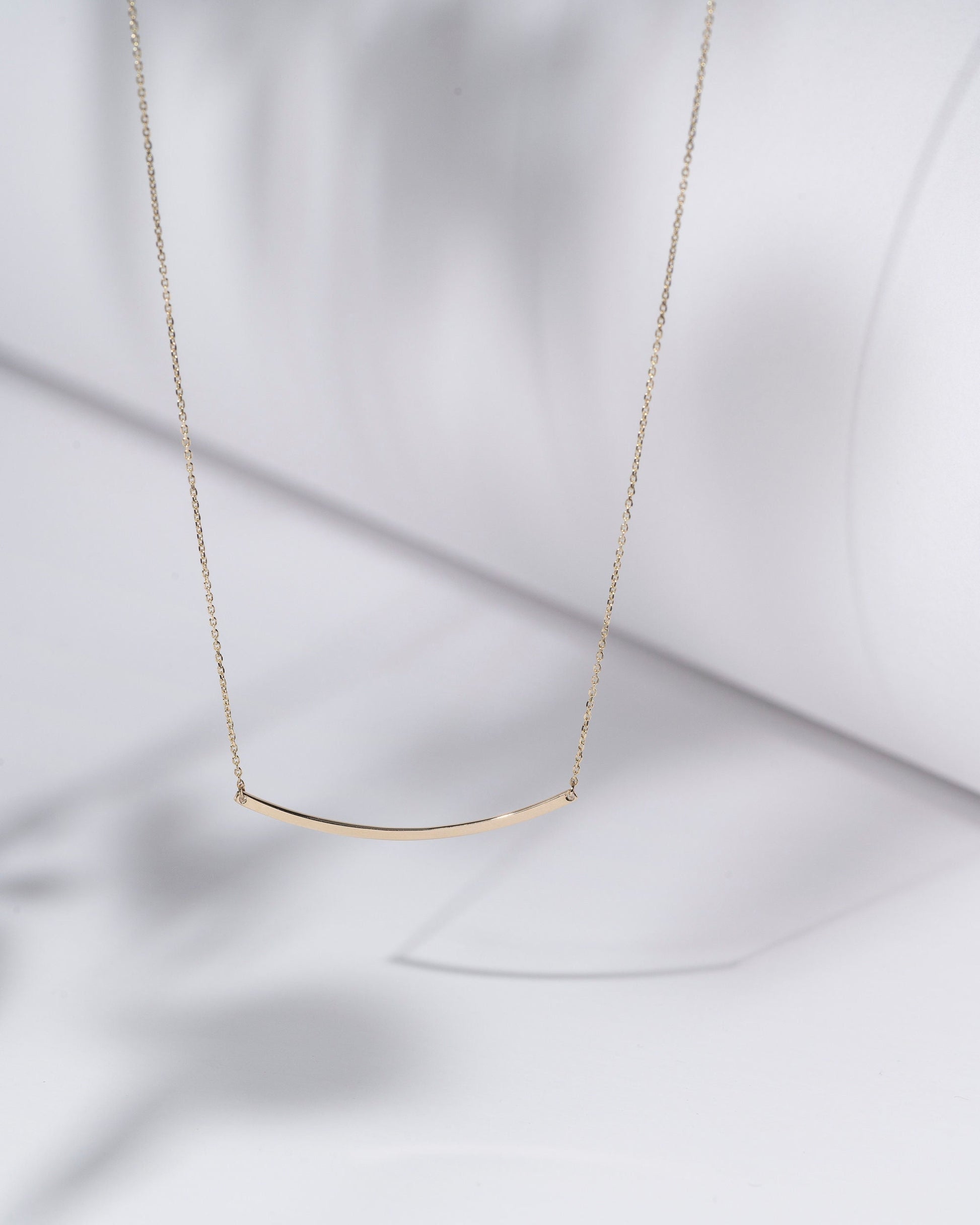 Elegant 14k Gold Bar Necklace for Women