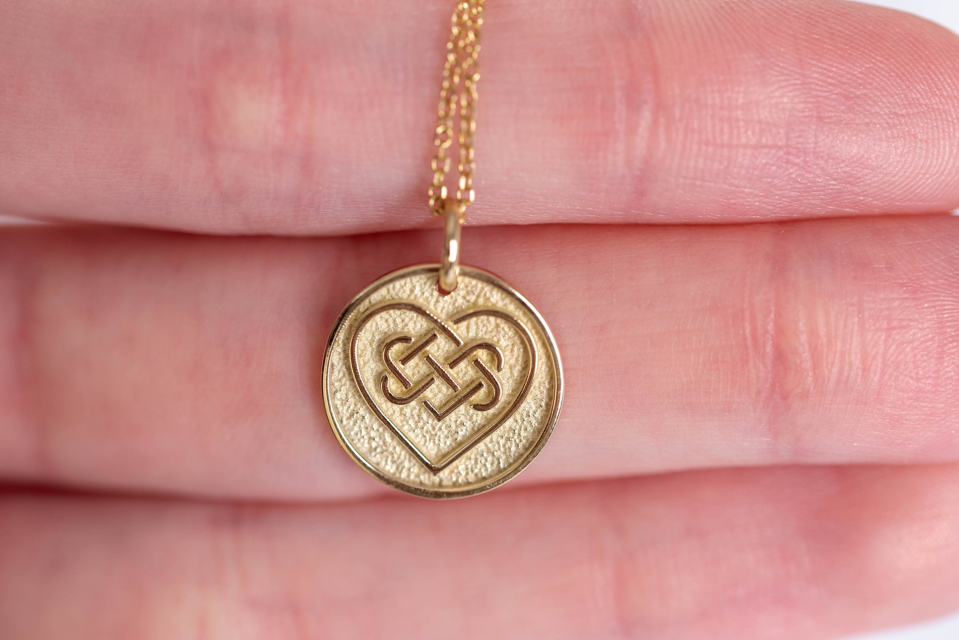 Celtic Knot Love Necklace in 14k Gold for Women, with Complimentary Engraving on the Reverse.