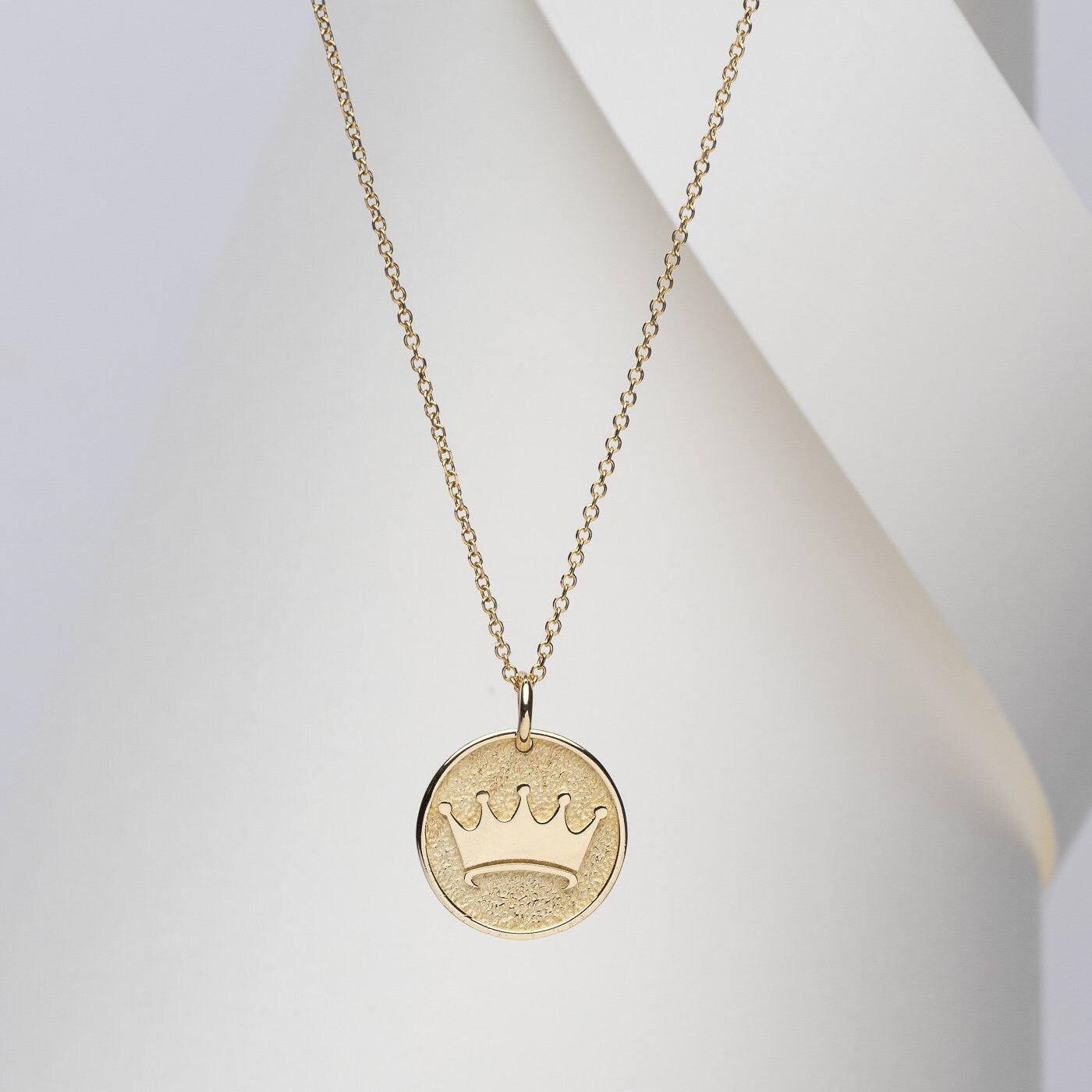 Elegant 14k Solid Gold Crown Necklace for women, including complimentary engraving on the reverse side.