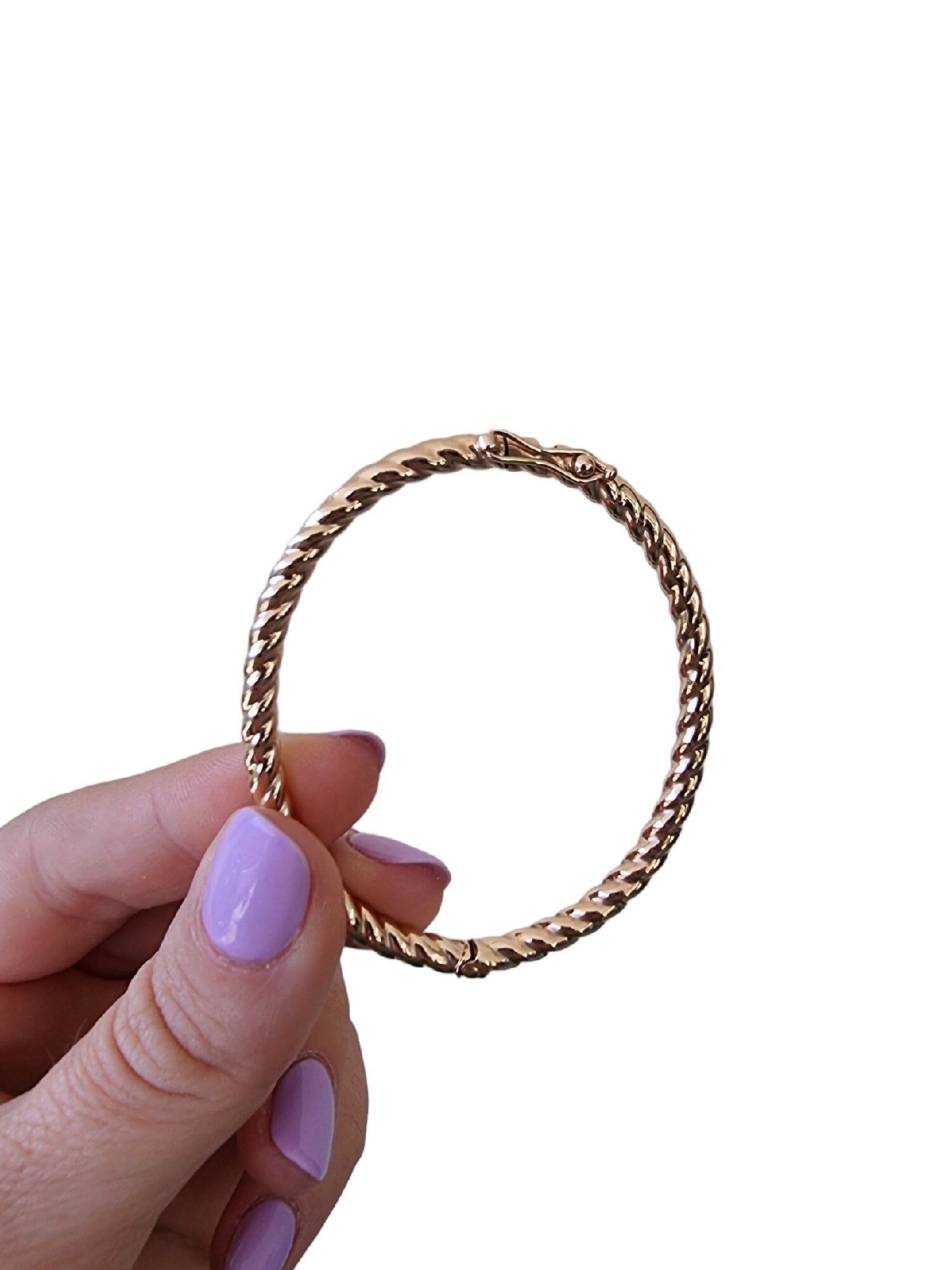 Women's 14K Gold Twisted Bangle Bracelet