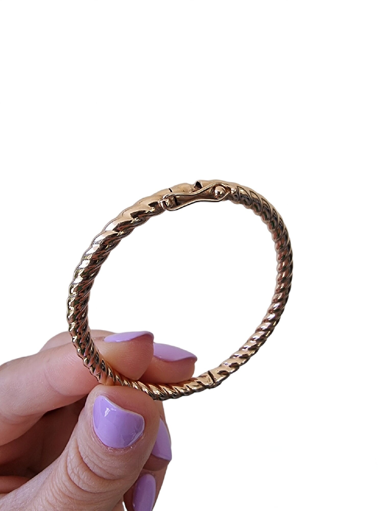 Women's 14K Gold Twisted Bangle Bracelet