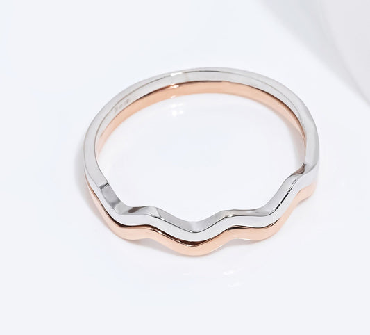 Zigzag double-row two-tone ring in 14k gold for women.