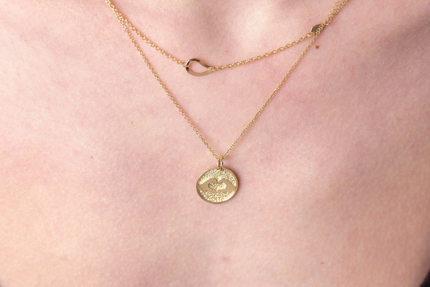 Personilazed Heart Gesture Charm Necklace in 14K Gold