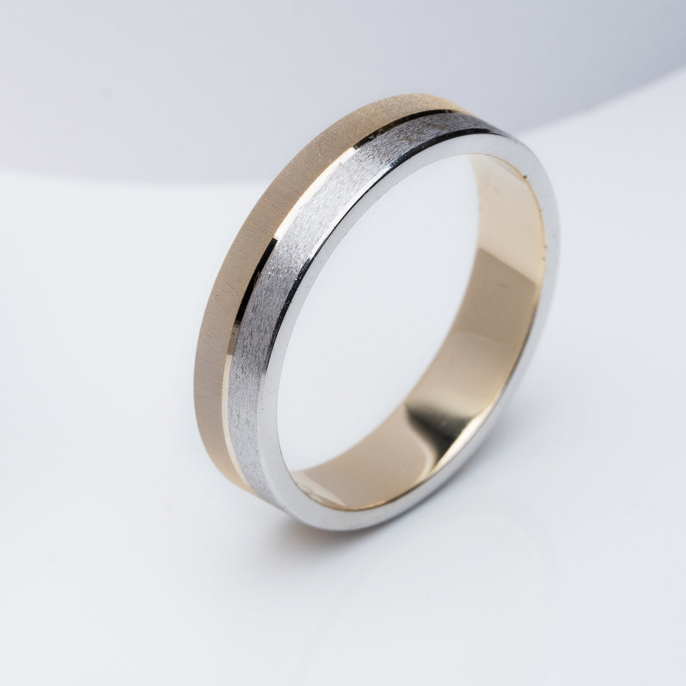 Two-Tone Thick Wedding Bands Set 5mm